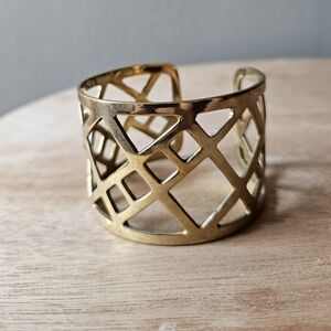 Bisjoux Gold Geometric Openwork Brass Cuff